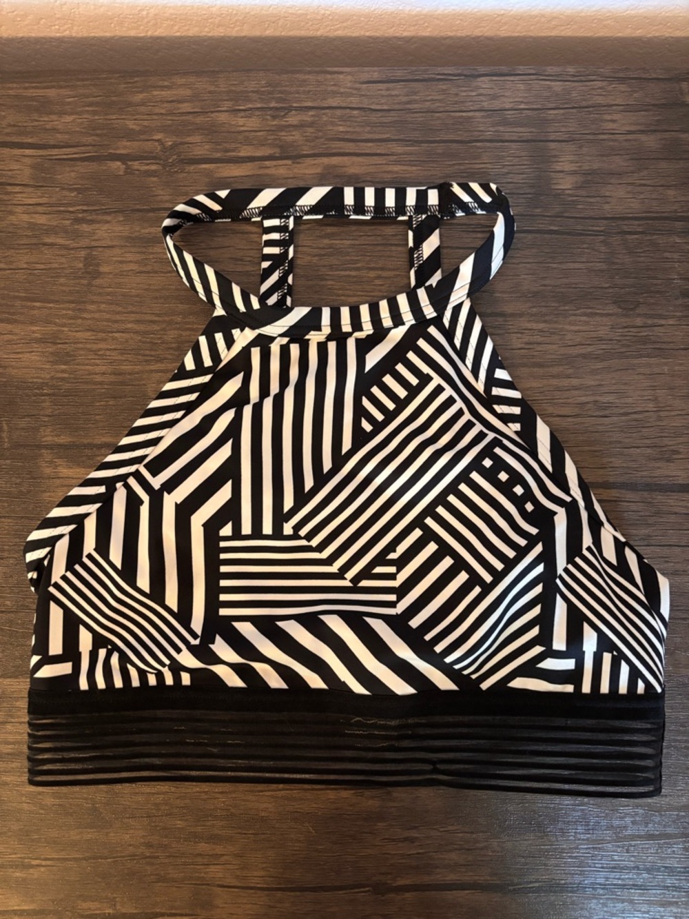 VS sports bra size medium